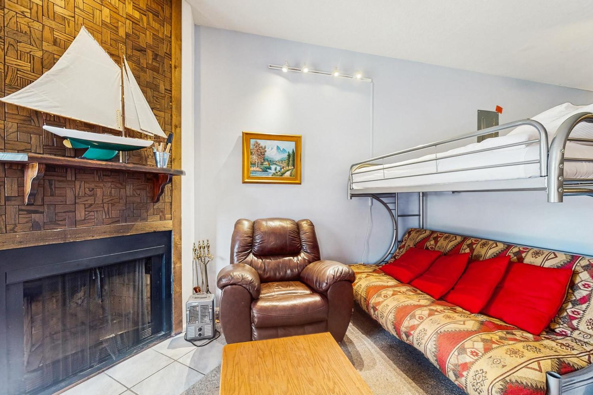 Angel Fire Chalets Экстерьер фото